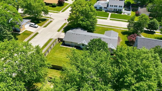 3127 Arrowwood Trail, Fort Wayne, IN 46815