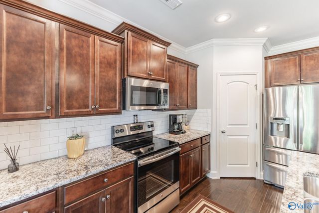 124 Harbor Glen Drive SW, Madison, AL 35756