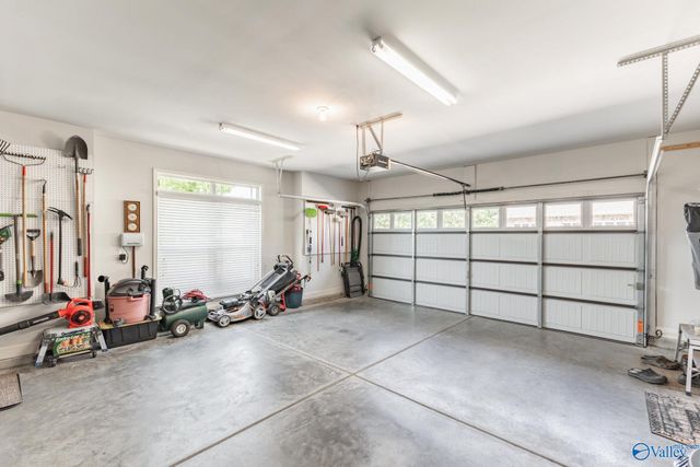 124 Harbor Glen Drive SW, Madison, AL 35756