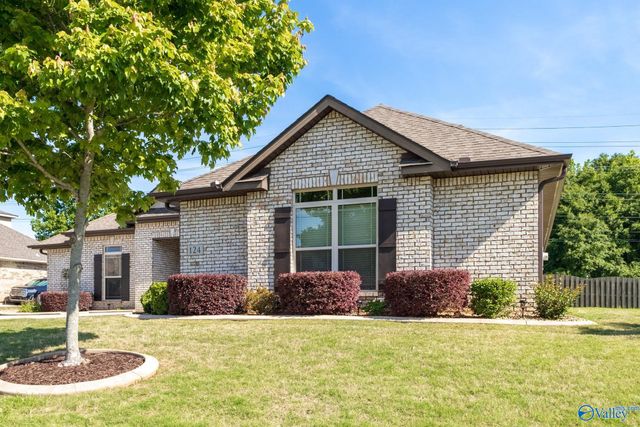 124 Harbor Glen Drive SW, Madison, AL 35756