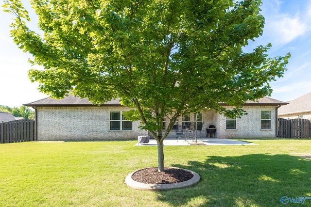 124 Harbor Glen Drive SW, Madison, AL 35756