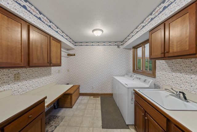 5200 Betonywood Place, Dublin, OH 43016