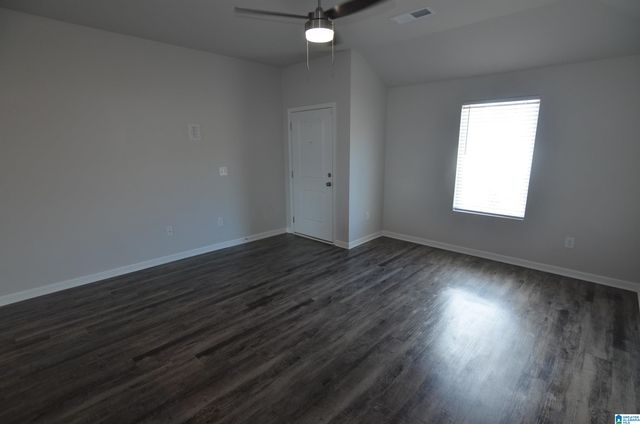 283 AMBER AVENUE, Calera, AL 35040