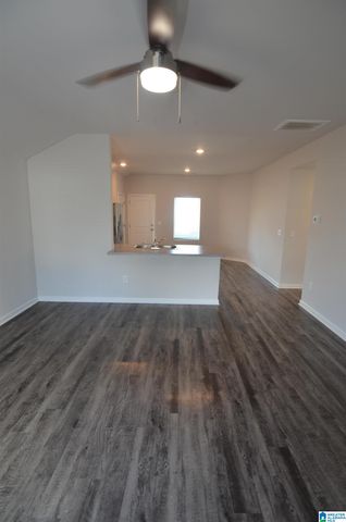 283 AMBER AVENUE, Calera, AL 35040