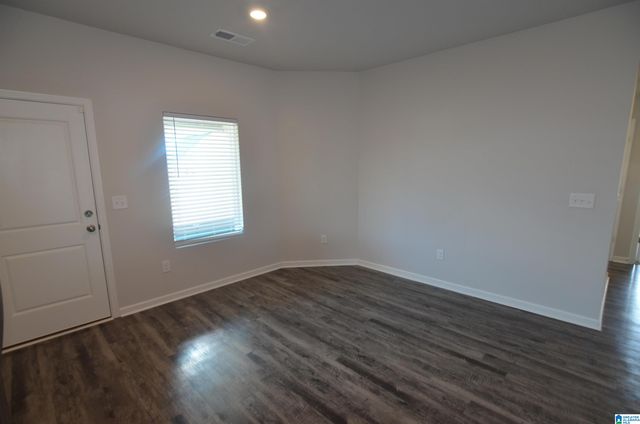 283 AMBER AVENUE, Calera, AL 35040