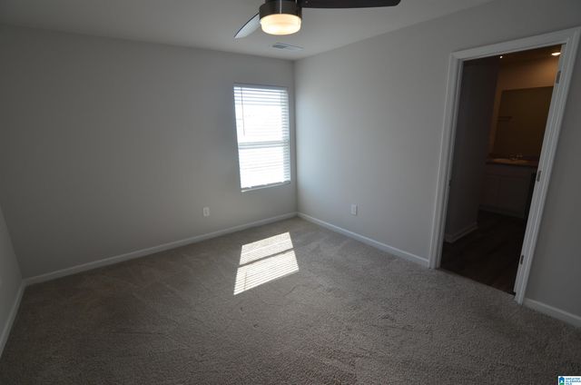 283 AMBER AVENUE, Calera, AL 35040