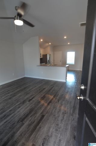 283 AMBER AVENUE, Calera, AL 35040