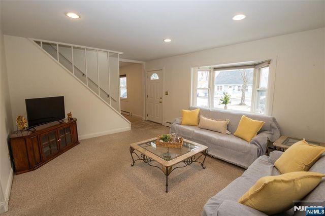 35 Rose Terrace, Cedar Grove, NJ 07009