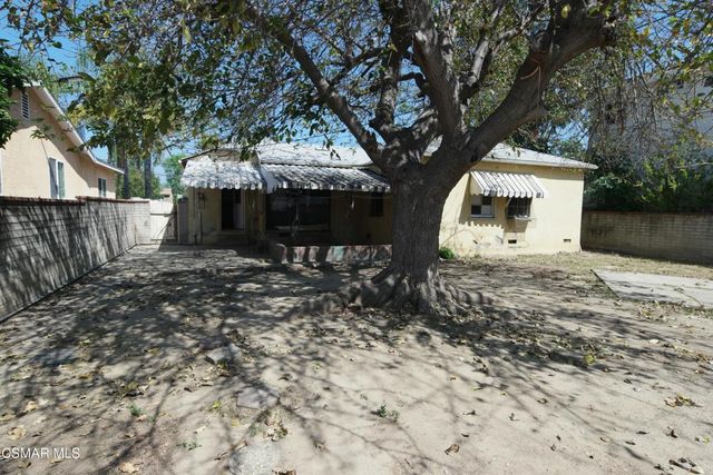 17740 Vanowen Street, Reseda, CA 91335