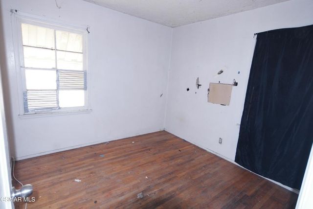 17740 Vanowen Street, Reseda, CA 91335