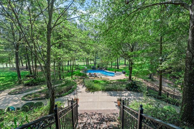 36 Golf Club Drive, Haughton, LA 71037