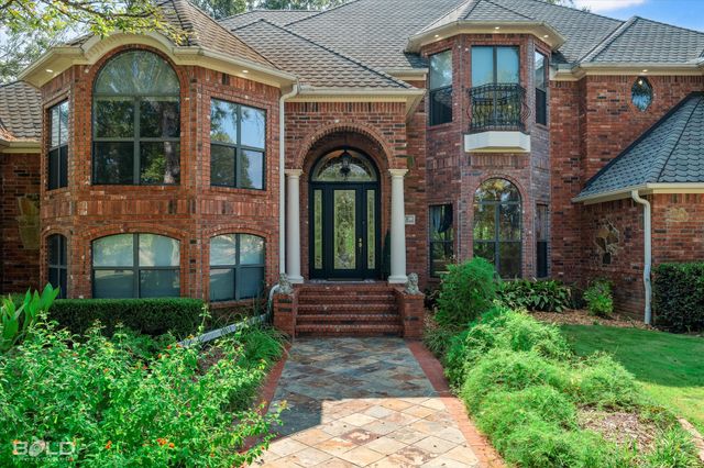 36 Golf Club Drive, Haughton, LA 71037