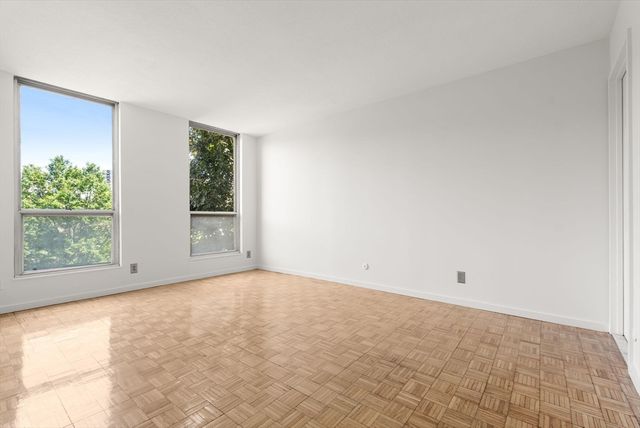 33 Pond Ave 523, Brookline, MA 02445
