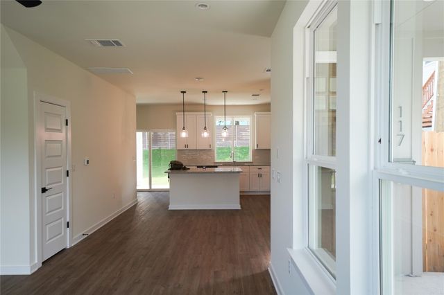 117 Dunlap ST A, Austin, TX 78704