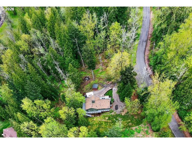 139 Se CURTIS Dr, Corbett, OR 97019