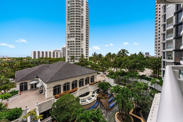21150 Point Pl 702, Aventura, FL 33180