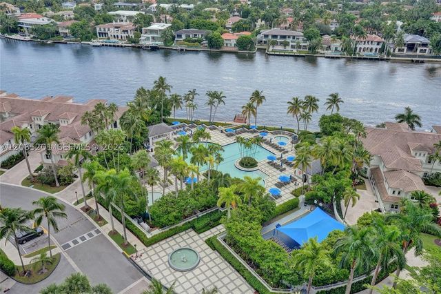 21150 Point Pl 702, Aventura, FL 33180