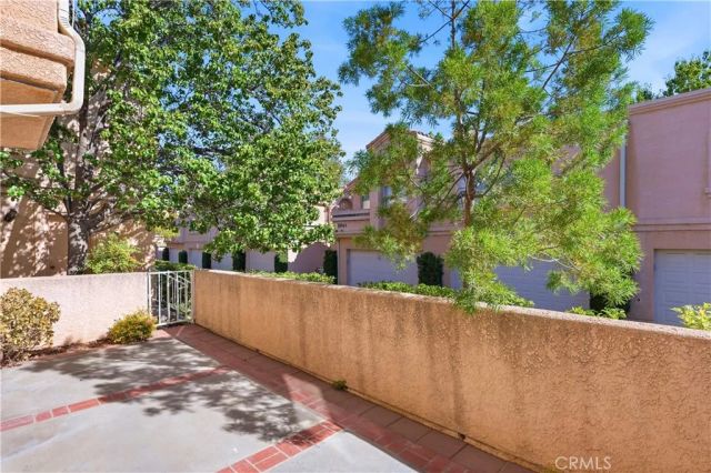 25136 Steinbeck Avenue D, Stevenson Ranch, CA 91381