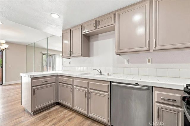 25136 Steinbeck Avenue D, Stevenson Ranch, CA 91381