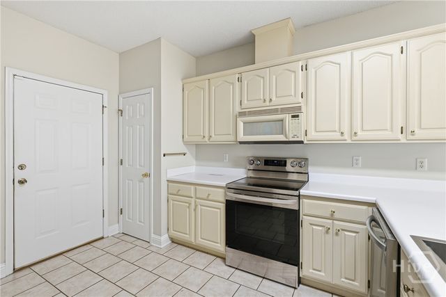 38 Westhampton Drive, Ellabell, GA 31308