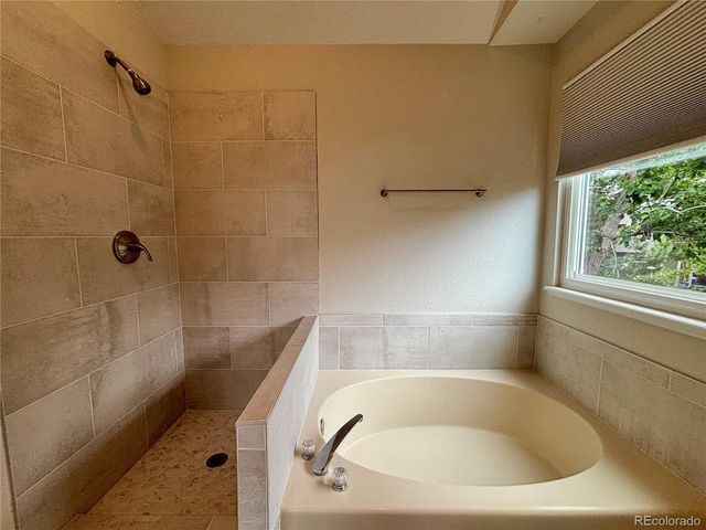 17211 Niwot Pl, Parker, CO 80134