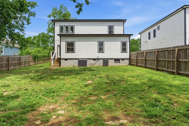 3715 Fairview Dr, Nashville, TN 37218