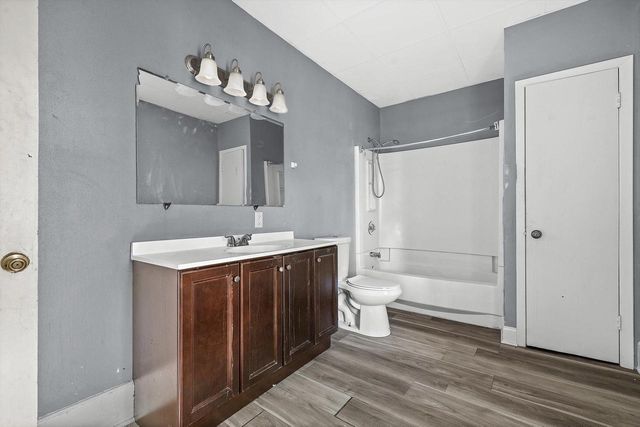 1128 Lathrop AVENUE, Racine, WI 53405