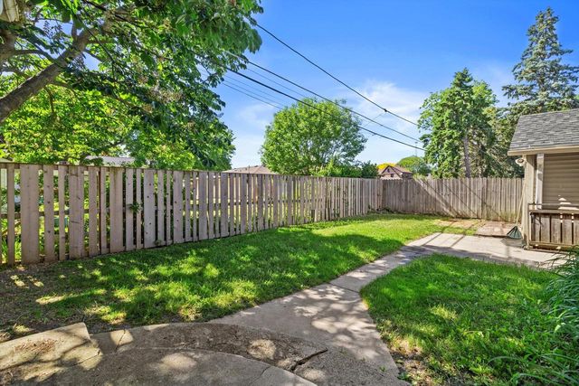 1128 Lathrop AVENUE, Racine, WI 53405
