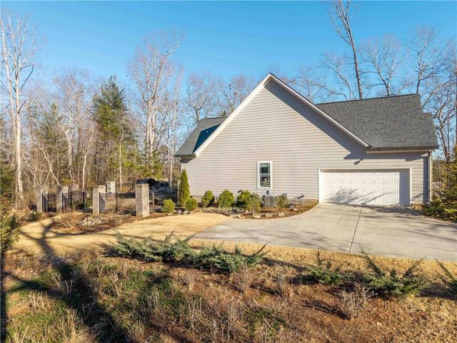 96 Morgan Trail, East Ellijay, GA 30536