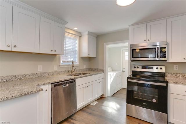 1216 21st ST, Newport News, VA 23607