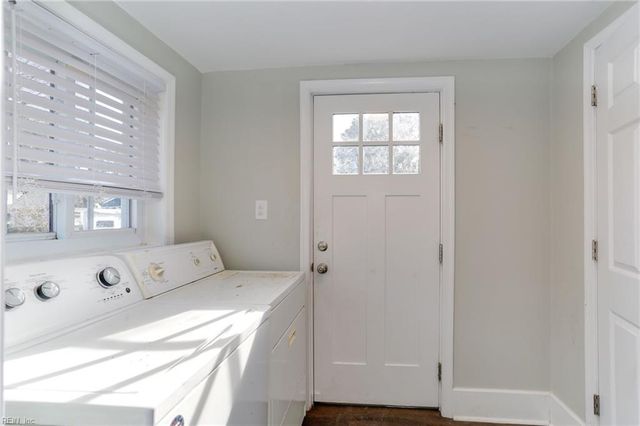 1216 21st ST, Newport News, VA 23607