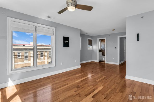 112 N Broadway G, South Amboy, NJ 08879