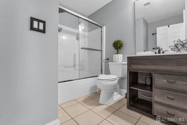 112 N Broadway G, South Amboy, NJ 08879