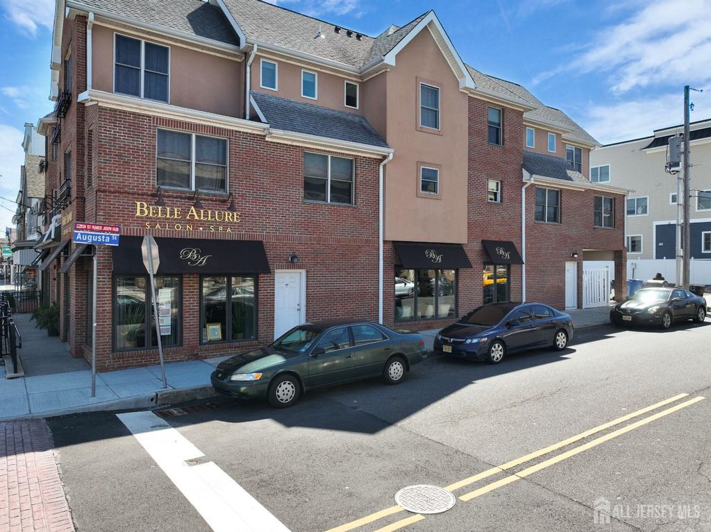 112 N Broadway G, South Amboy, NJ 08879