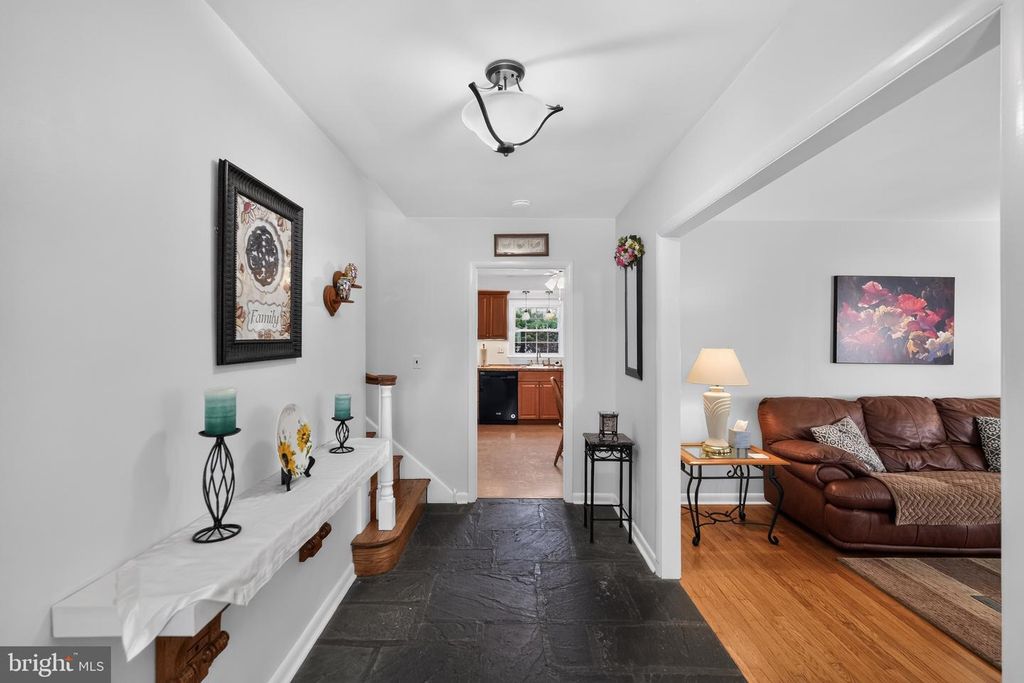 76 SNYDER LN, SPRINGFIELD, PA 19064 — photo 5