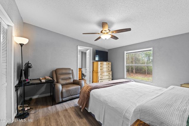 1684 FREEDOM Drive, Middleburg, FL 32068