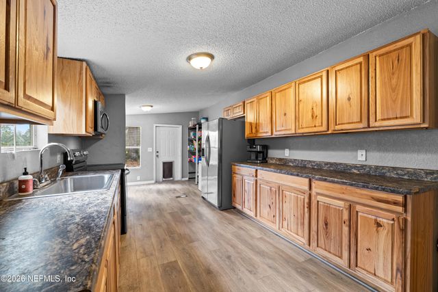 1684 FREEDOM Drive, Middleburg, FL 32068