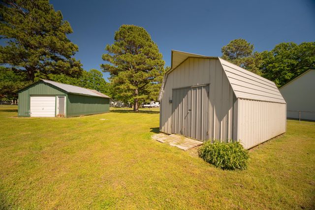 238 Parkway Avenue, Disney, OK 74340
