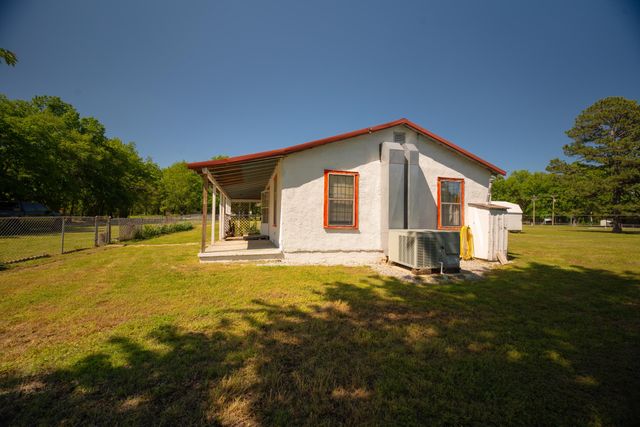 238 Parkway Avenue, Disney, OK 74340