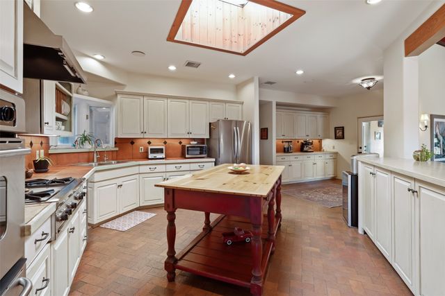 7317 A Old Santa Fe Trail, Santa Fe, NM 87505