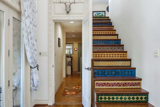 7317 A Old Santa Fe Trail, Santa Fe, NM 87505