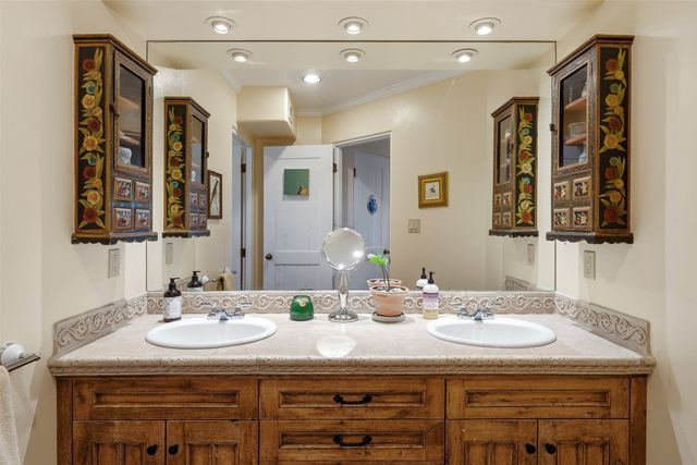 7317 A Old Santa Fe Trail, Santa Fe, NM 87505