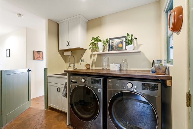 7317 A Old Santa Fe Trail, Santa Fe, NM 87505