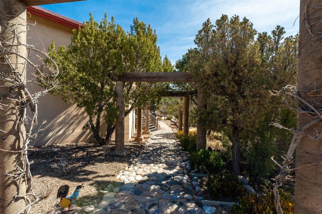 7317 A Old Santa Fe Trail, Santa Fe, NM 87505