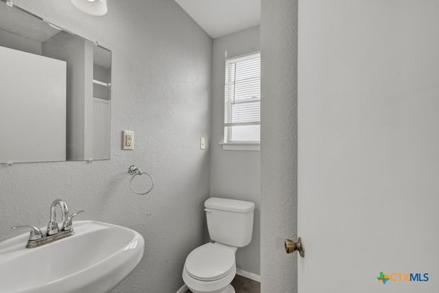 462 Bryn Mawr Drive, San Antonio, TX 78209