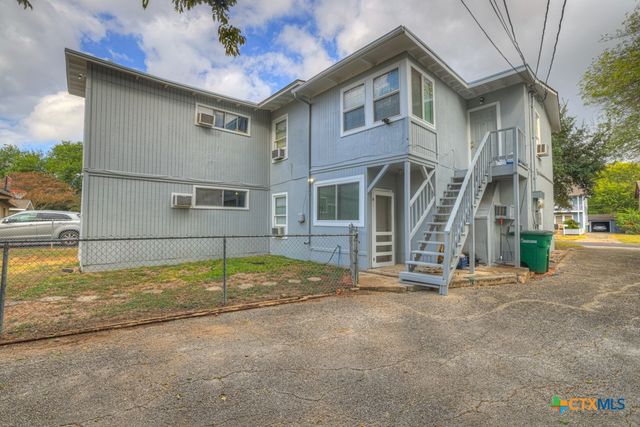 462 Bryn Mawr Drive, San Antonio, TX 78209