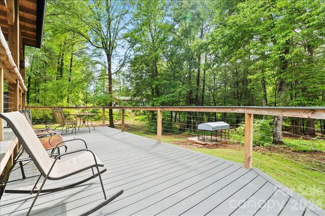 209 Fairway Road, Cheraw, SC 29520