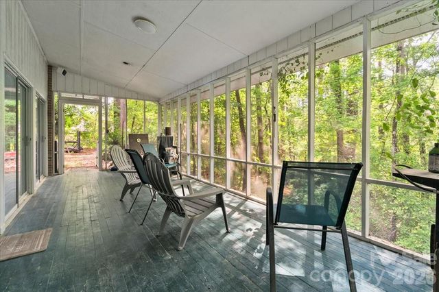 209 Fairway Road, Cheraw, SC 29520