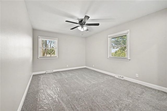 12223 Hills Road, Kearney, MO 64060