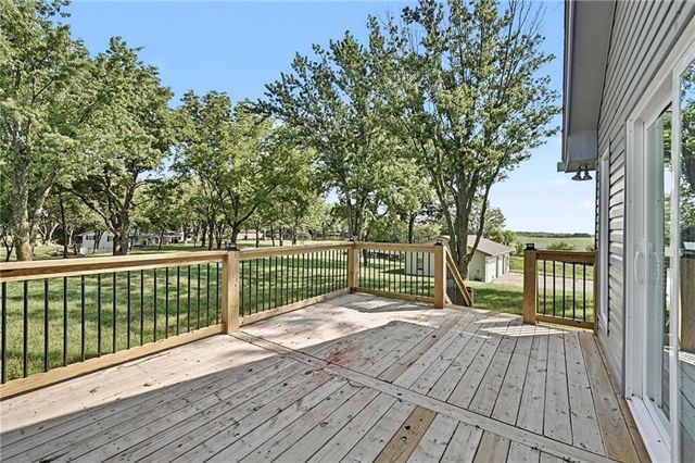 12223 Hills Road, Kearney, MO 64060